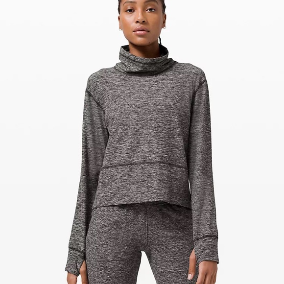 Lululemon Ready to Rulu Fleece Pullover in Heathered Black - Size 6 - Picture 3 of 3